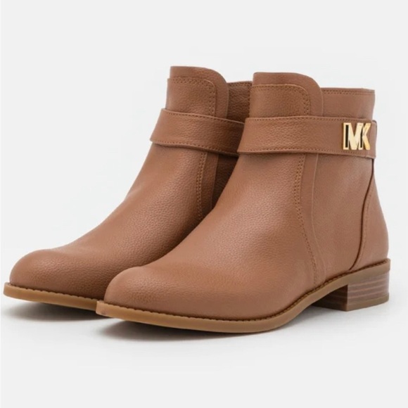 MICHAEL KORS JILLY FLAT BOOTIE Ankle Boots Size 8.5 Leather AUTHENTIC NEW IN BOX - Picture 2 of 9